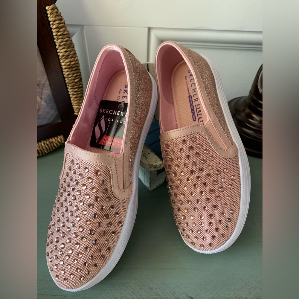 NWOT GIRLS SKECHERS FASHION SLIP ON -BLING ROSE GOLD -SZ 1 HAVE TAG STILL